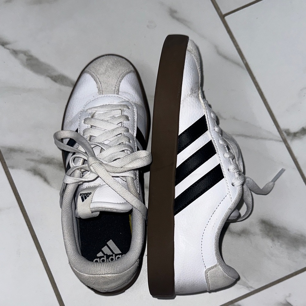 Adidas White and Black Trainers with Brown Sole